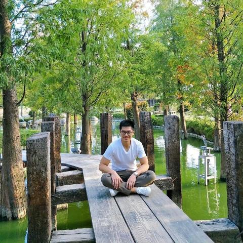 提供保母服務的專家蔡育哲