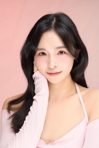 張炘燕 - 約會/演唱會/尾牙/各種彩妝容