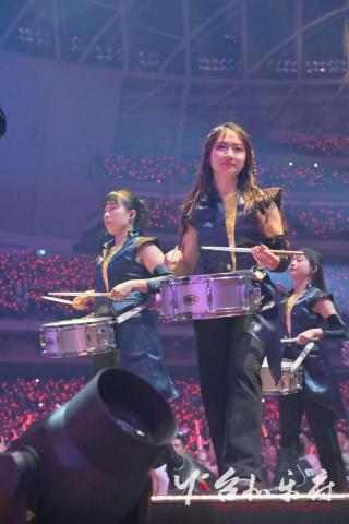 I'm Arena!Let's play music! - 2025/1/1在張惠妹的演出上演出