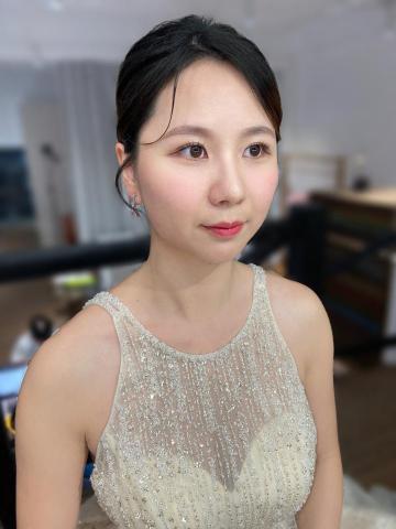 張炘燕 - 新娘造型/新娘秘書服務/結婚登記