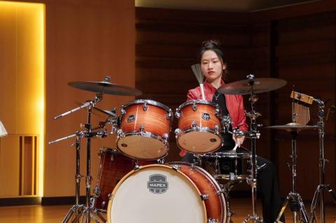 I'm Arena!Let's play music! - 爵士鼓