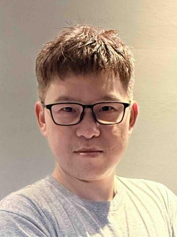 提供展示服務的專家吳鎮安