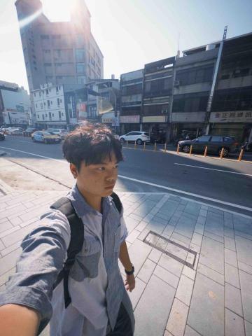 提供57服務的專家黃鈺倫