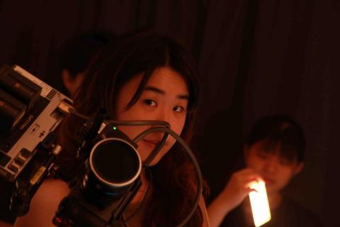 曹薇［影片拍攝剪輯、英語家教］