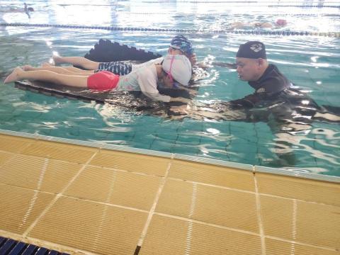 樂水游泳教學 - 