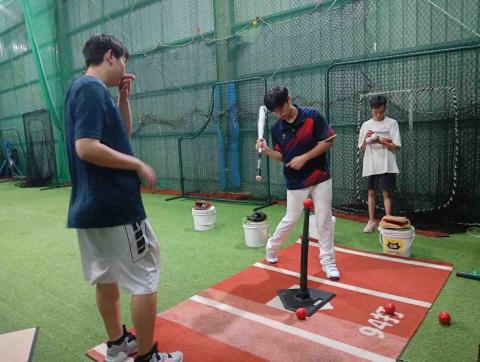 恩愷 - 一對二指導