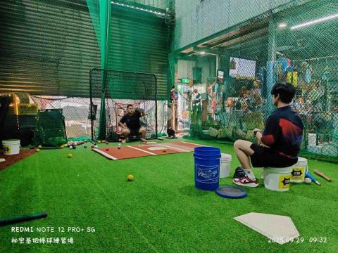 恩愷 - 捕手指導