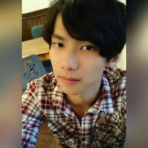 提供廣告印刷高雄服務的專家蔡昌霖