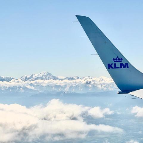 提供dcard寫手服務的專家Lilyan