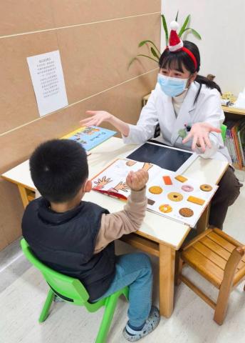 張若榆 - 繪本共讀