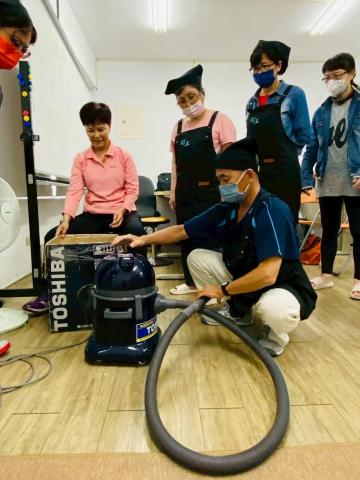 水美清潔工作室 - 吸塵器工具清潔