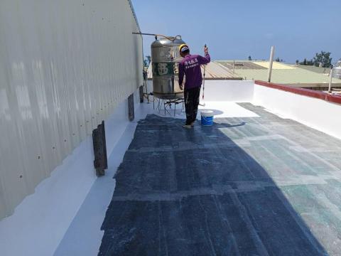 邑光防水隔熱工程 - 旗津民宅屋頂（施工中照片）