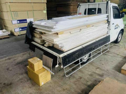 轉運貨運行 - 只要有照片 的可以談價錢 不要怕被坑