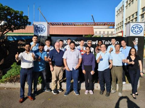 Zoe 成人英文會話/中英翻譯/口譯服務 - 2025 MES Workshop