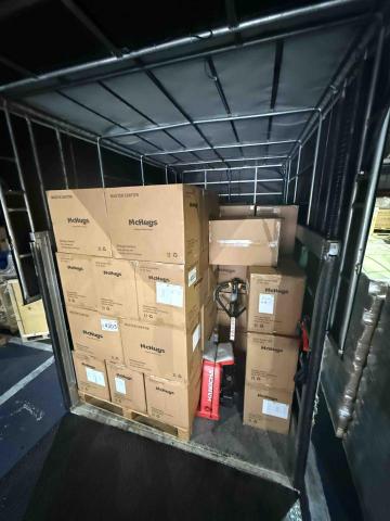 阿泉個人貨運 - 