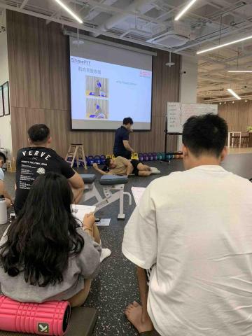 有養貓肌力與體能 - 