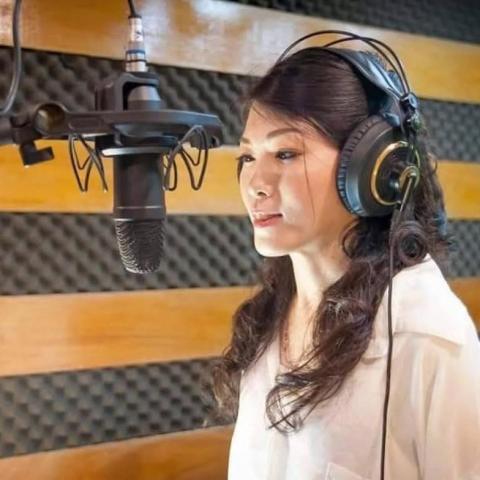 提供整骨中壢服務的專家翎蕓 Wu