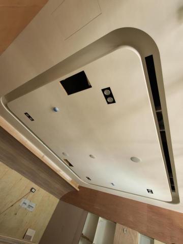 夜夜裝修 - 造型天花板，下吹+間接照明