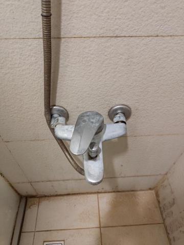 強迫症清潔小小工作室 - 浴室水龍頭清潔前