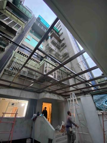 伸鋐金屬工程 - 