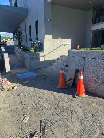 伸鋐金屬工程 - 