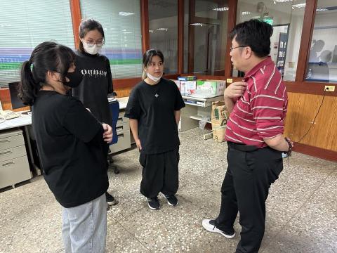 陳瑀德老師 論文指導＆資優數學家教 - 