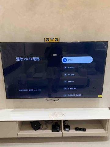 廖佑仁 - 電視壁掛調整水平