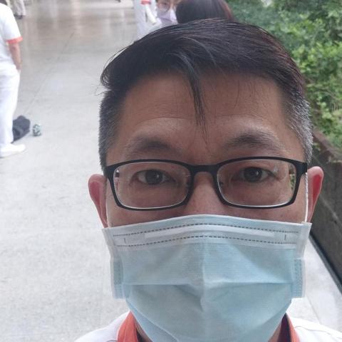 提供紗窗服務的專家林偉