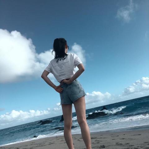 提供手工服務的專家Mia