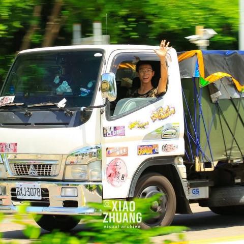 提供家具回收高雄服務的專家洪楷勛