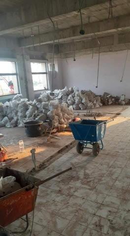 偉仔拆除工程行 - 