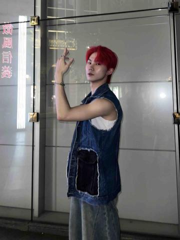 歐柏甫 - 跳完cover拍的照片