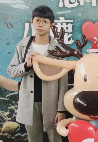 提供英文檢定初級服務的專家Chen