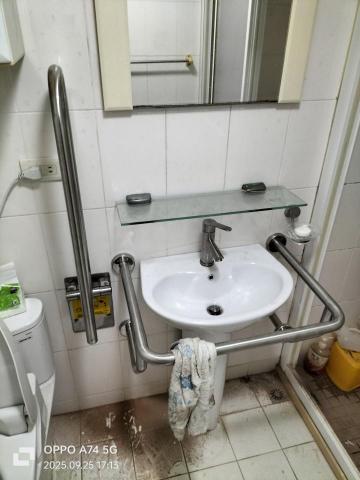 鈺新水電工程 - 無障礙扶手施工