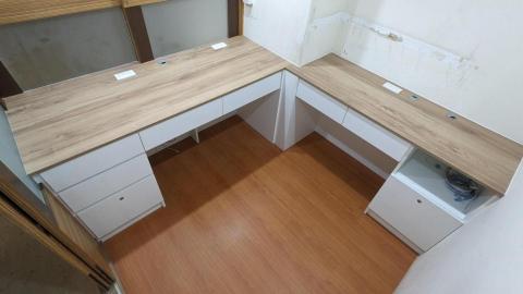 温幍室內裝修個人工作室 - 大里書房