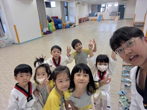 郭秉鑫 - 幼稚園小朋友