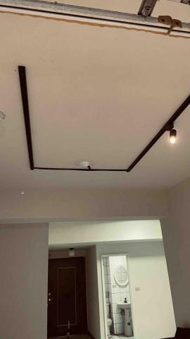 賴睿瑭 - 軌道燈安裝