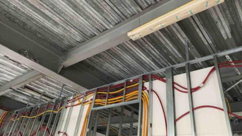 九鼎聯合工程有限公司 - 輕隔間及水電配線