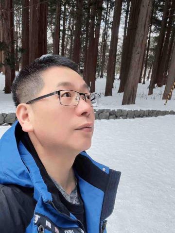 提供711店到店運費服務的專家彭啓銘