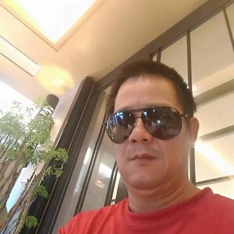 提供陽台窗戶外推服務的專家張標新