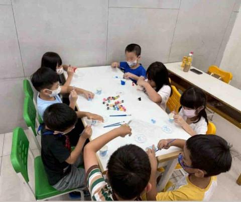 劉馥萱 - 正音銜接小一，訓練手眼協調、手部精細動作