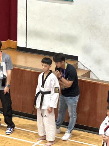 郭秉鑫 - 賽前指導