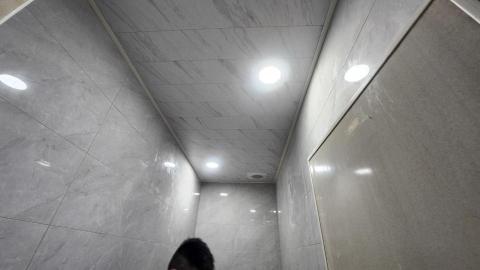 小李 - 衛浴塑膠天花板安裝