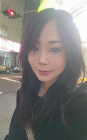 提供手寫板比較服務的專家深惜源 Lex Vitae