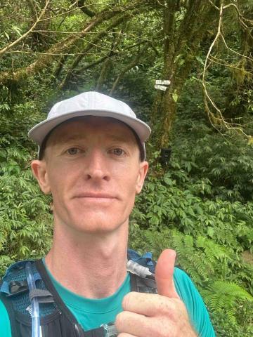 提供學法語服務的專家Julien 立安