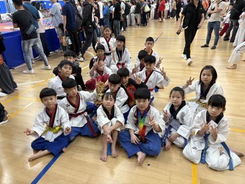 郭秉鑫 - 比賽合照