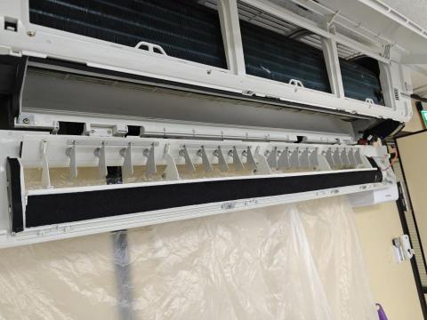 布丁冷氣洗凈 - 清洗奇美CHIMEI分離式冷氣機