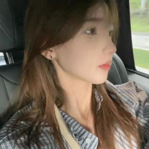 提供什麼是pcb服務的專家黃芯瑜