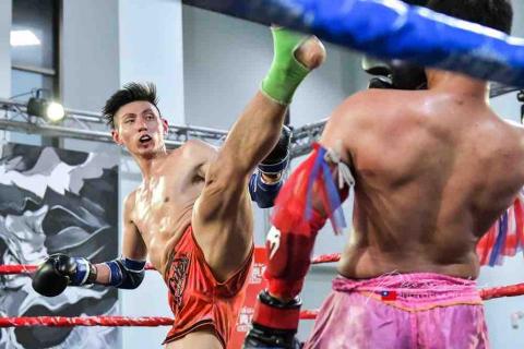 泰拳、踢拳、拳擊、肌力訓練Arthur教練 - 