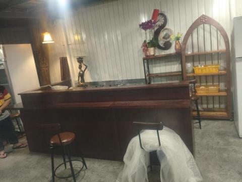 自營 - 吧台組裝